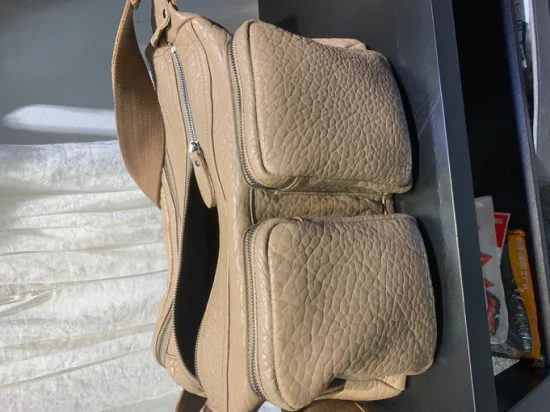 Braune Toiletten- und Badezimmer-Reisetasche aus echtem Leder, wasserdicht, V-Reißverschluss, Kosmetiktasche, Kosmetiktasche, Make-up-Tasche