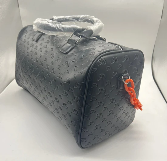Hersteller maßgeschneiderte große Herren-Reisetasche mit Einkerbungsdesign, Leder-Reisetasche mit Ketten-Wochenendtasche
